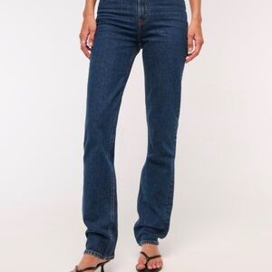 Abercrombie & Fitch 90s Straight Jean Ultra High Rise